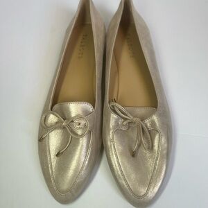 Women’s Talbots Elegant Gold metallic Women's driving Loafers flats with bow 9.5